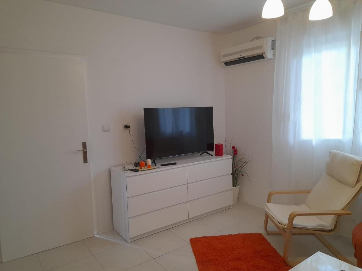 Apartmani HERMES Jadrija Buitenkant foto