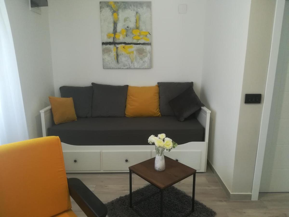 Apartmani HERMES Jadrija Buitenkant foto
