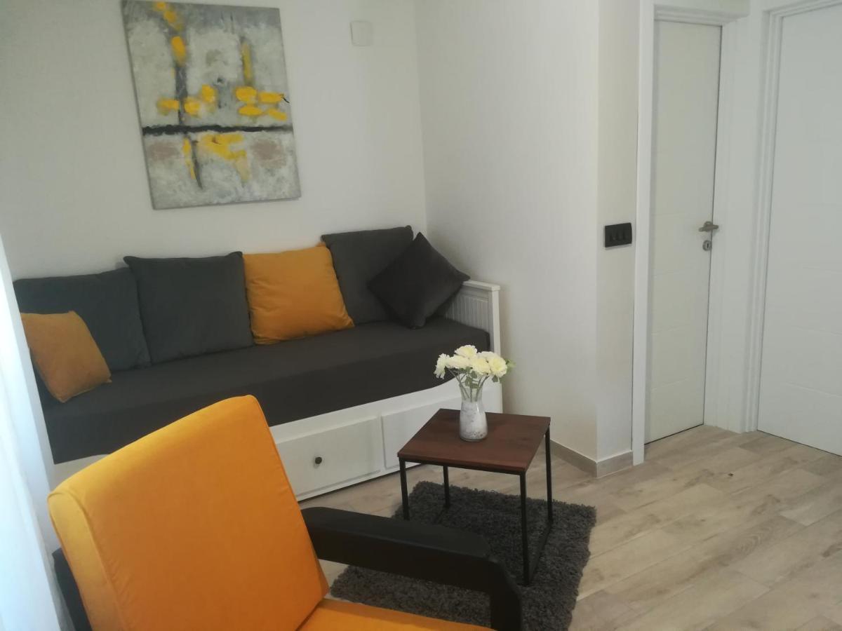 Apartmani HERMES Jadrija Buitenkant foto