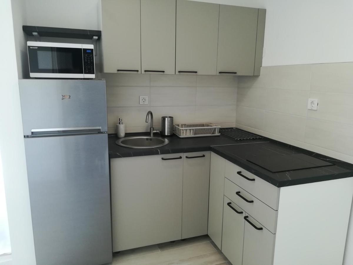 Apartmani HERMES Jadrija Buitenkant foto