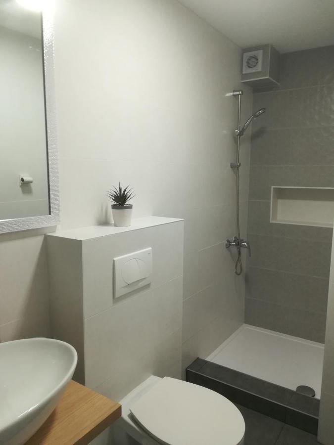 Apartmani HERMES Jadrija Buitenkant foto