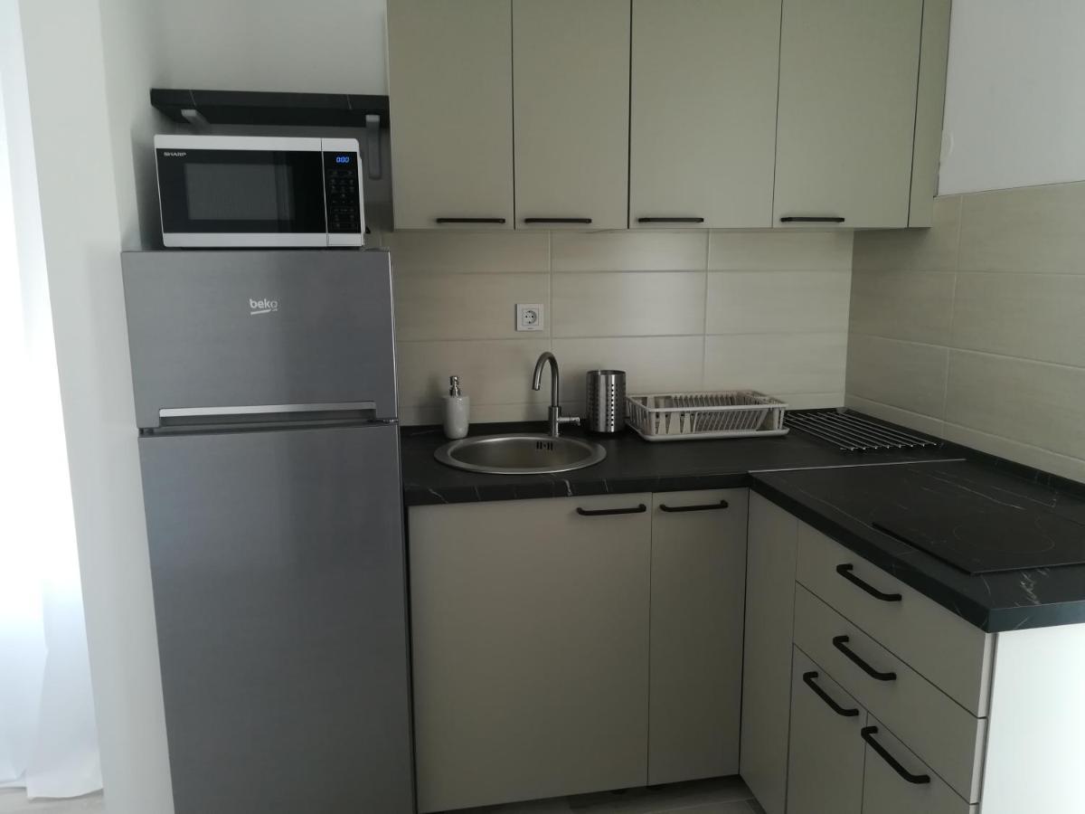 Apartmani HERMES Jadrija Buitenkant foto