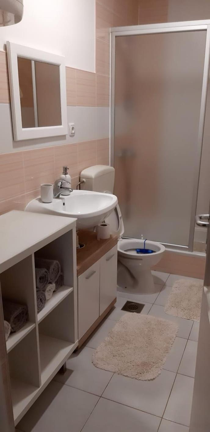 Apartmani HERMES Jadrija Buitenkant foto